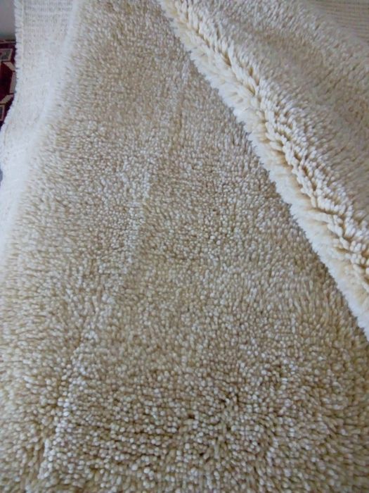 Вълнени Китеници - 100% Вълна