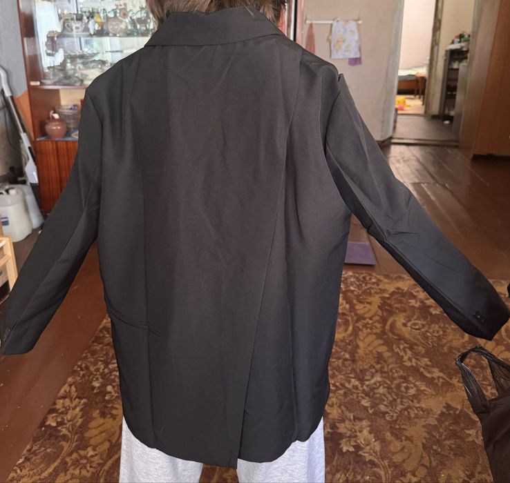 Продам пиджак новый