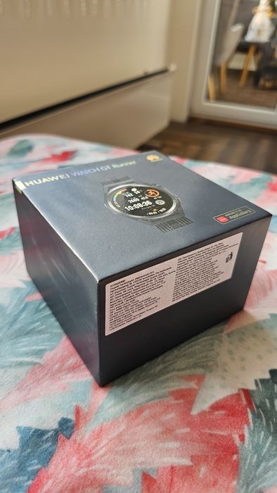 Продава се часовник Huawei watch gt runner