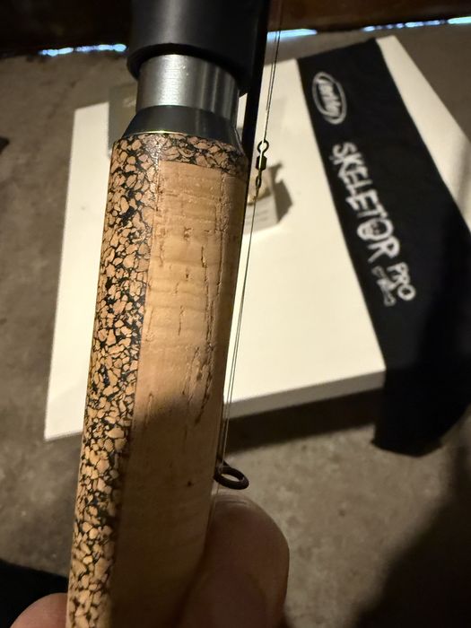 Спининг комплек пръчка макара калъф кеп