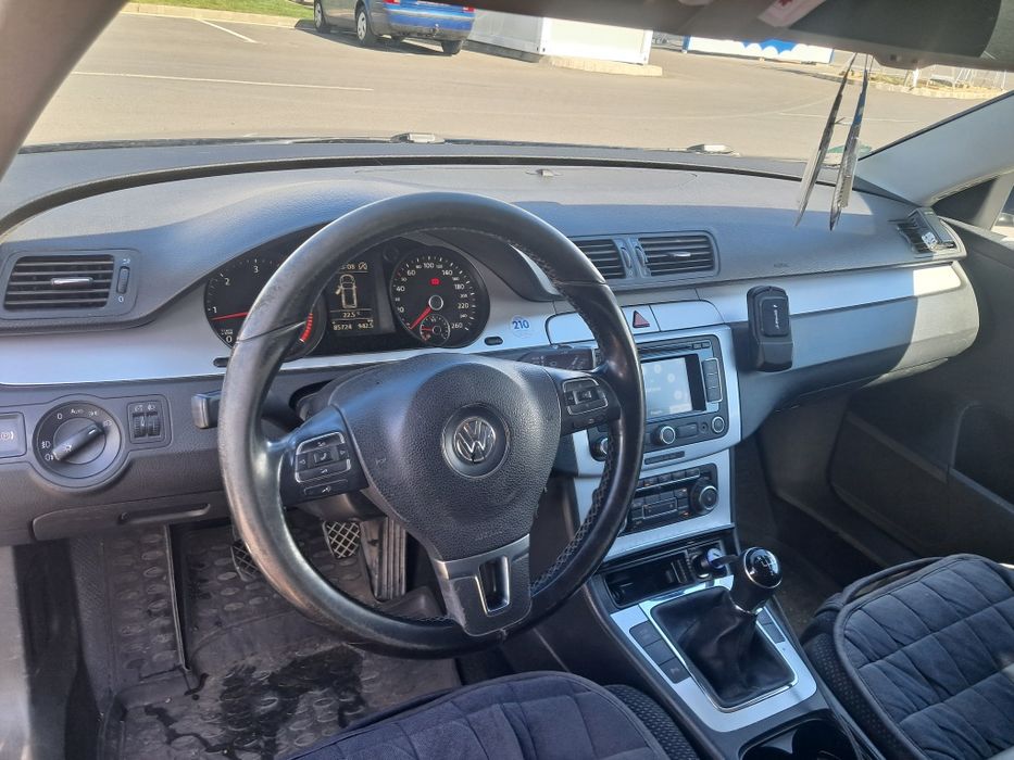 VOLKSWAGEN Passat 2010 — imagine 5
