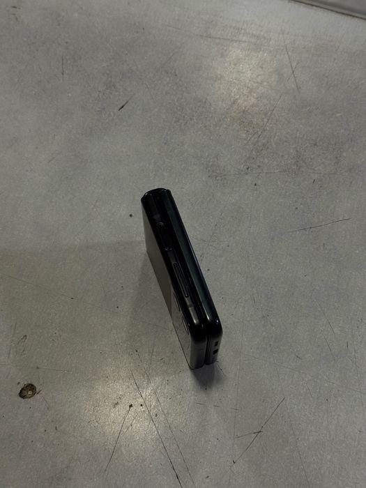 Samsung Z flip 3 5g