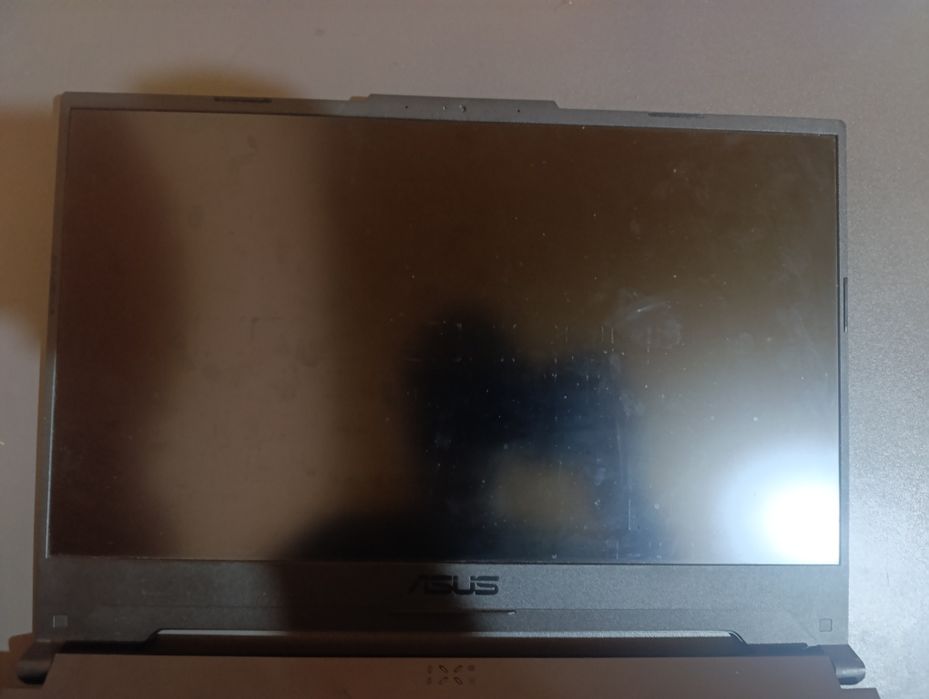 ASUS TUF Dash F15 | i5-12450H | RTX 3060 6GB | 16GB DDR5 | SSD 512GB |
