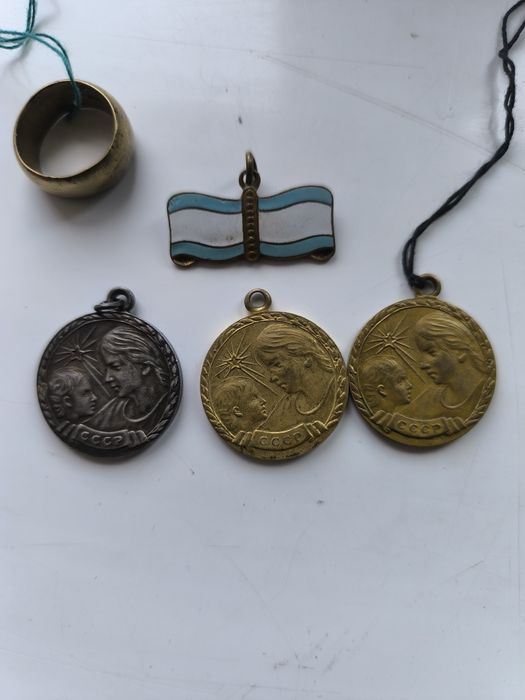 СССР тангалари ва медаллари сотилади