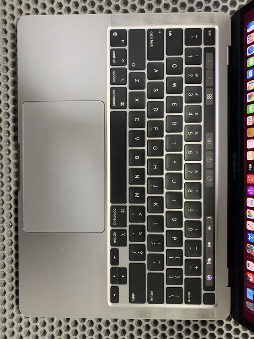 MacBook Pro M1. 16gb. 512gb.