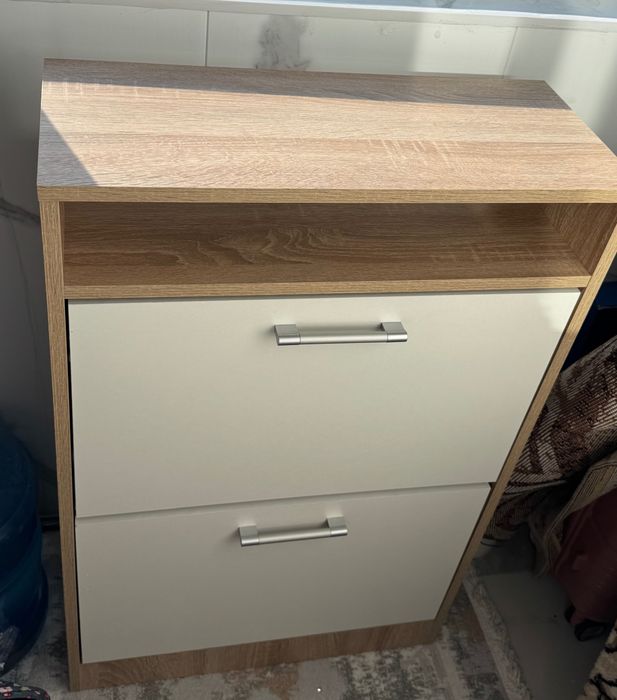 Продам обувницу в хорошем состоянии