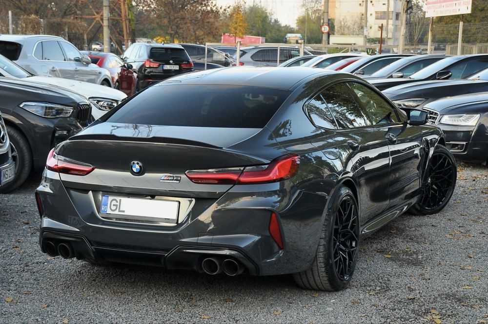 BMW M8 2022 — imagine 3