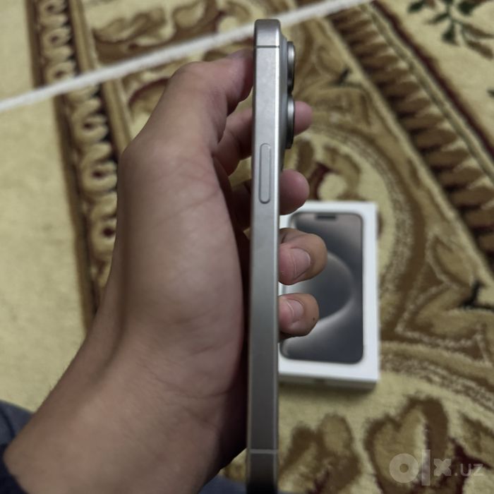 Продам Iphone 15 pro