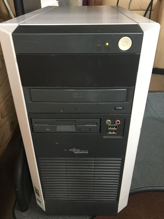 calculator unitate pc monitor