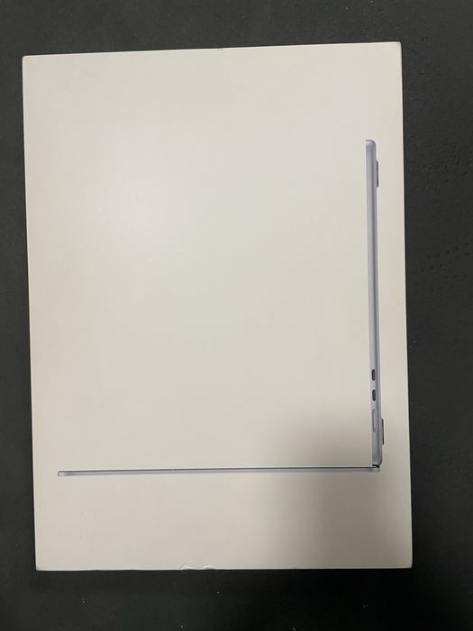 Macbook air 15 m4 16/512
