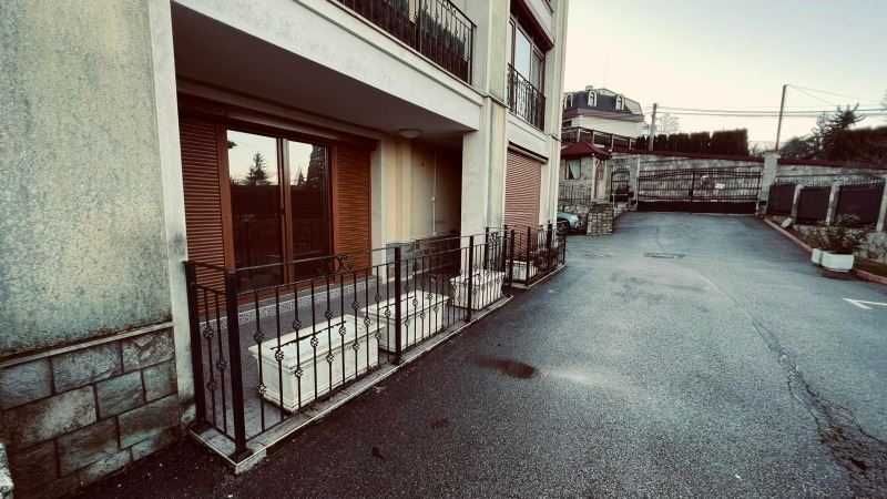 Продава се Тристаен апартамент в София, Бояна - 108 кв.м за 2130 €/кв.м - Снимка #12