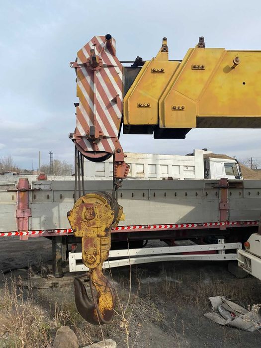 Автокран КС-6471 Январец 40 тонн