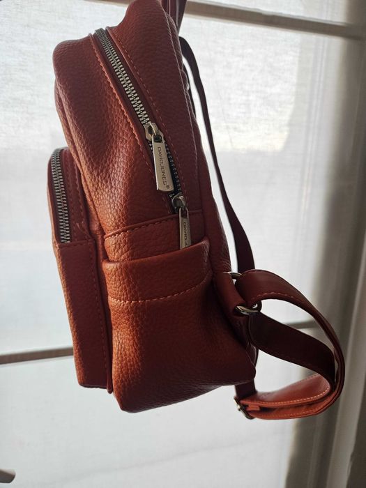 Дамска раница David Jones