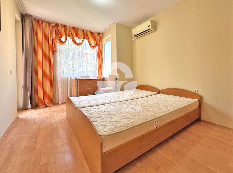 Продава се Двустаен апартамент в к.к. Слънчев бряг - 60 кв.м за 1084 €/кв.м - Снимка #2