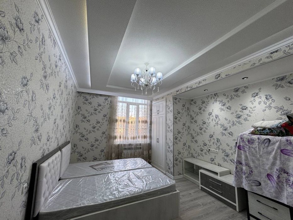 Vokzal Saodatda uy sotiladi 2x xonali!!!