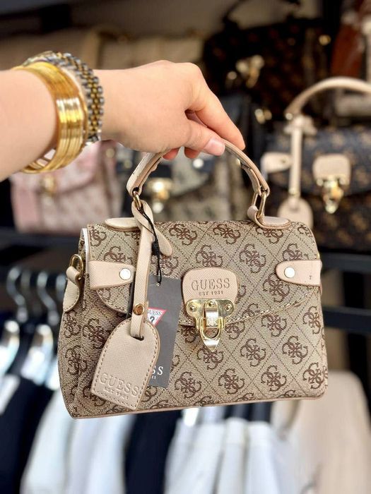 Gentute dama diferite modele