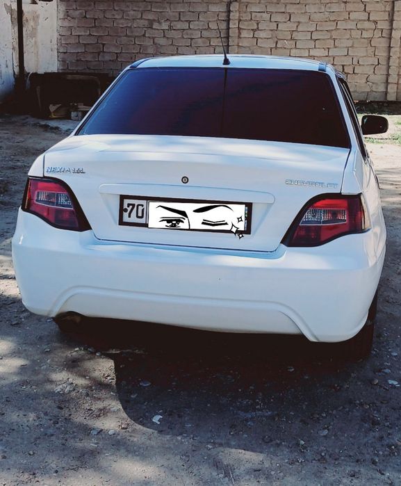 Нексия 2 1,6 сотилади