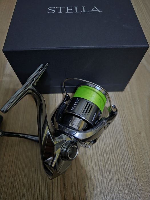 Mulineta Shimano Stella FK C3000