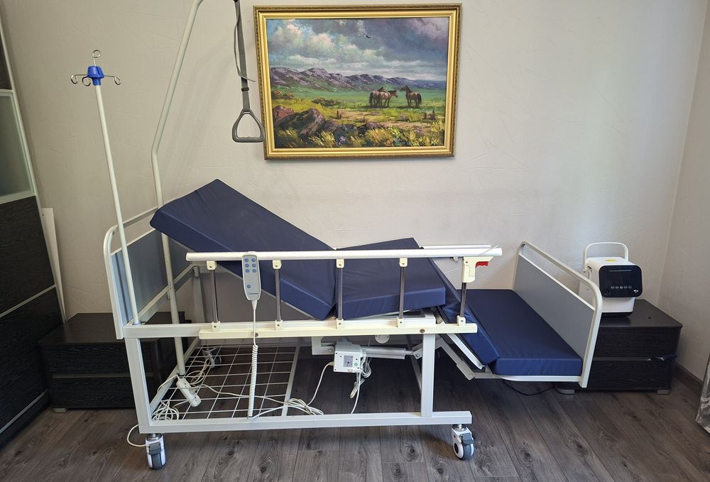 Кровать четырех секционная функциональная медицинская