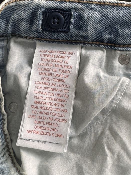Класически дънки Levi’s 510 Skinny – размер 14А (юношески)