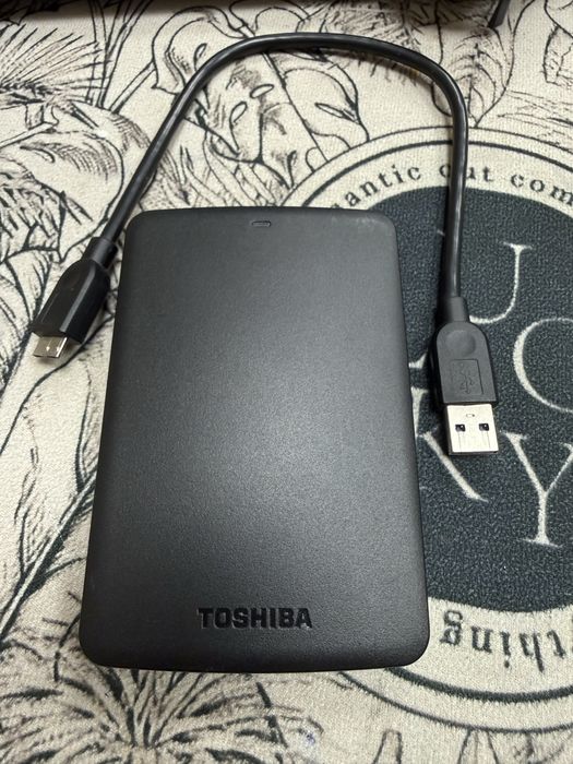 Външен хард диск Toshiba DTB307 Canvio 750 Gb