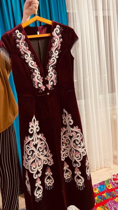 Ұлттық нақыштағы қажекей