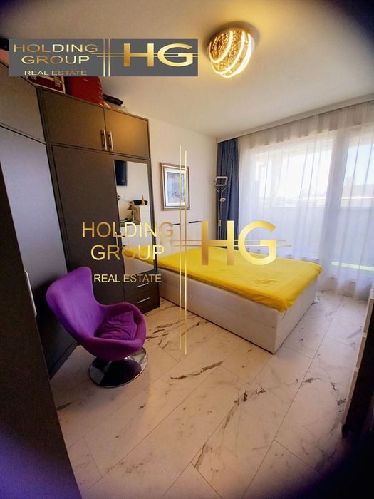 Продава се Двустаен апартамент в Варна, Гранд Мол Варна - 64 кв.м за 2704 €/кв.м - Снимка #5