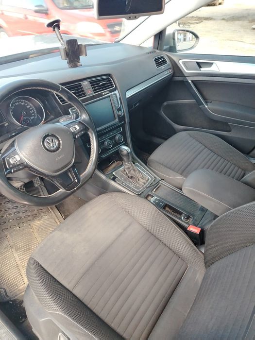 Vând Volkswagen Golf Variant 2015, cutie automată DSG