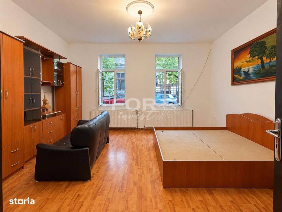 Apartament la casa, 2 camere de vanzare, strada Tudor Vladimirescu