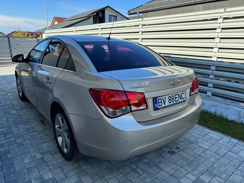 Vand Chevrolet Cruze cutie automata