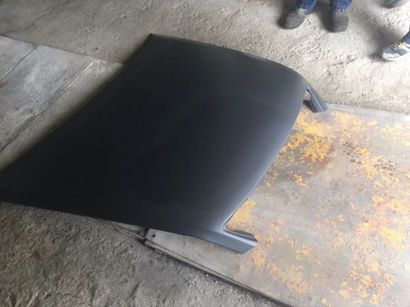 Преден капак VW Phaeton 2004г