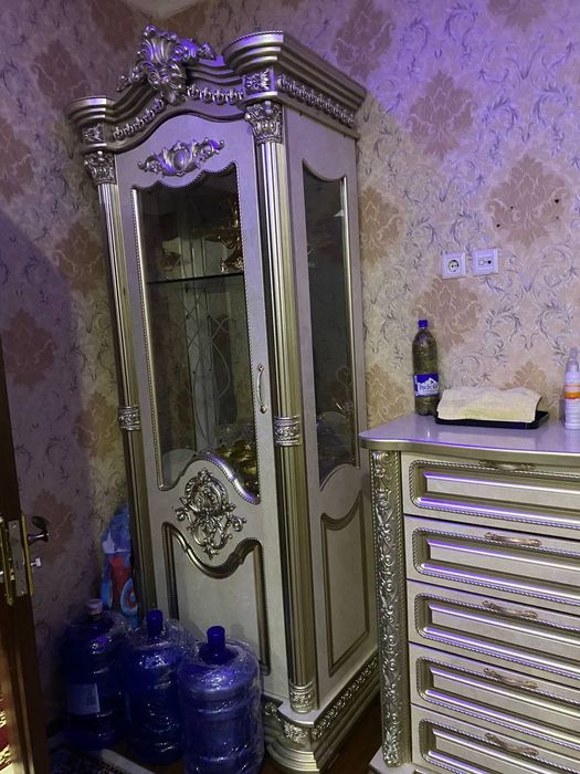 Penal kompd, Stol stul, Spalni komplekt srochno sotiladi yaxshi holat