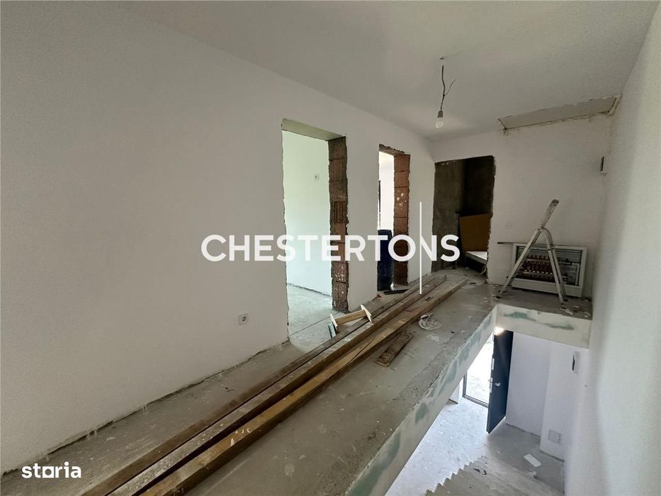 Vila moderna, 4 camere + curte ,zona linistita, oportunitate unica