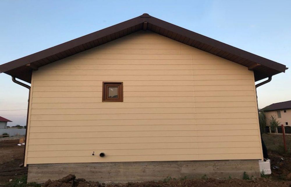 Vand case modulare realizate din panouri sandwichi termoizolante