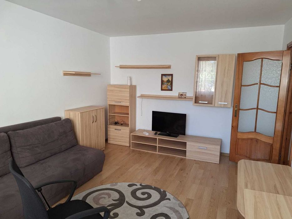 SE ÎNCHIRIAZĂ ! Piatra Neamț, 2 camere, complet mobilat și utilat!