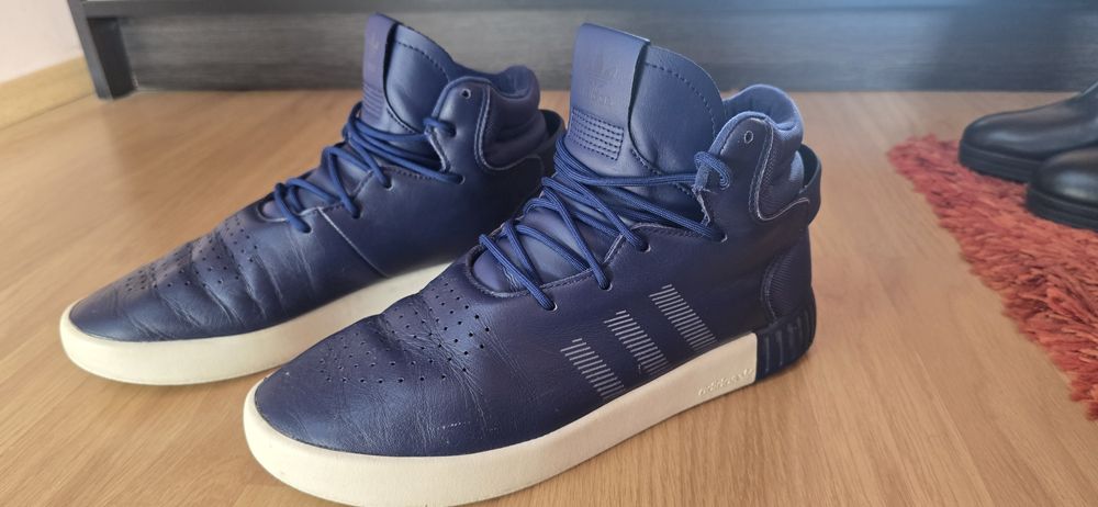 Adidas Tubular Invader 43