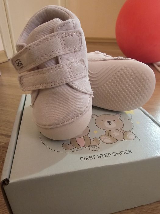 Буйки/боси обувки  Колев и Колев + подарък