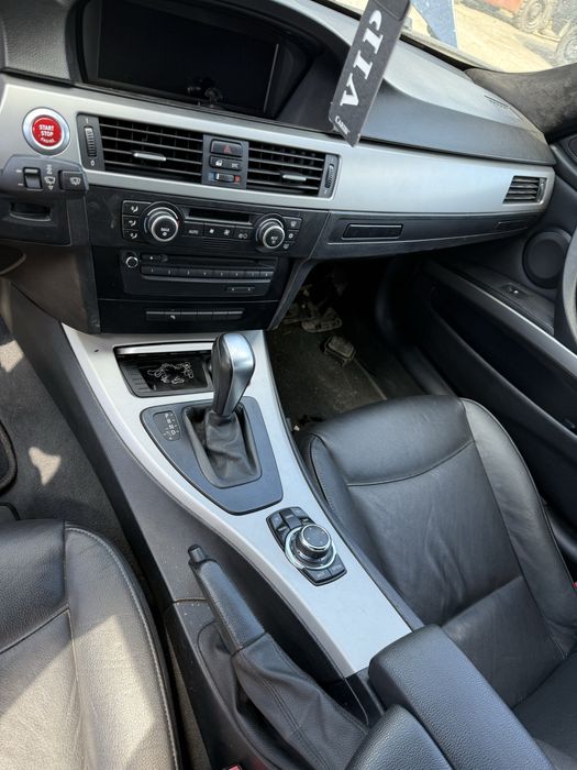 Бмв Е90 LCi 325д 197кс на части