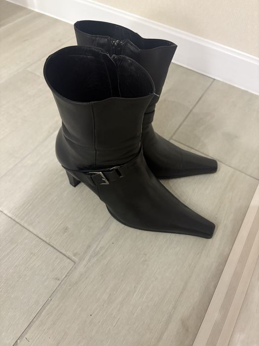 Продам сапоги в отл состоянии