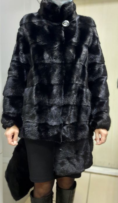 Продам шубу норковую