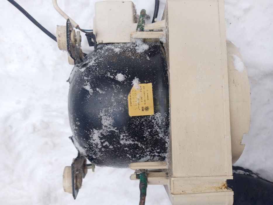 Матор от холодильника 3000 00