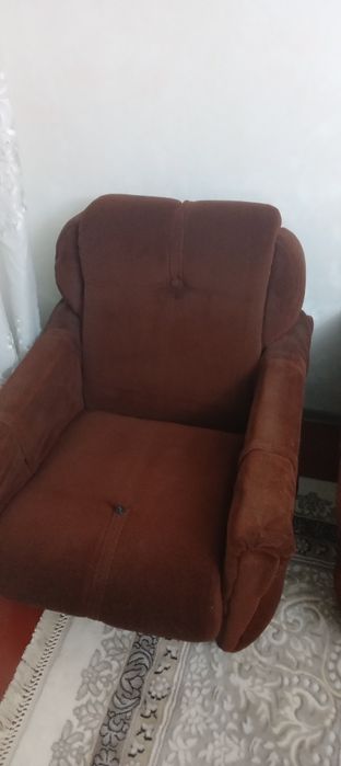 Кресло для дома, цена за 2 шт. гостиной хорошом состояни,импортная,