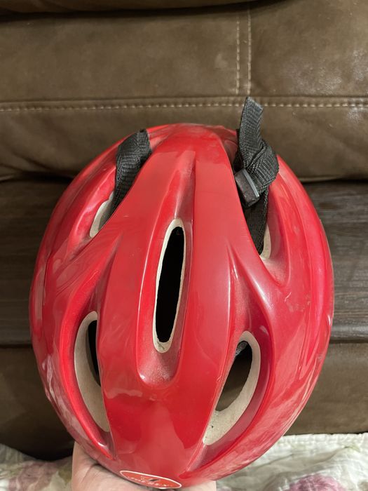 Каска для велосипеда