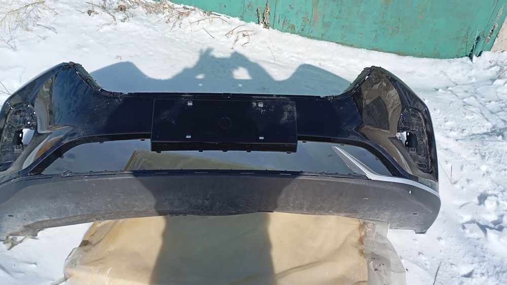 Бампер передний на авто Хавал м6.