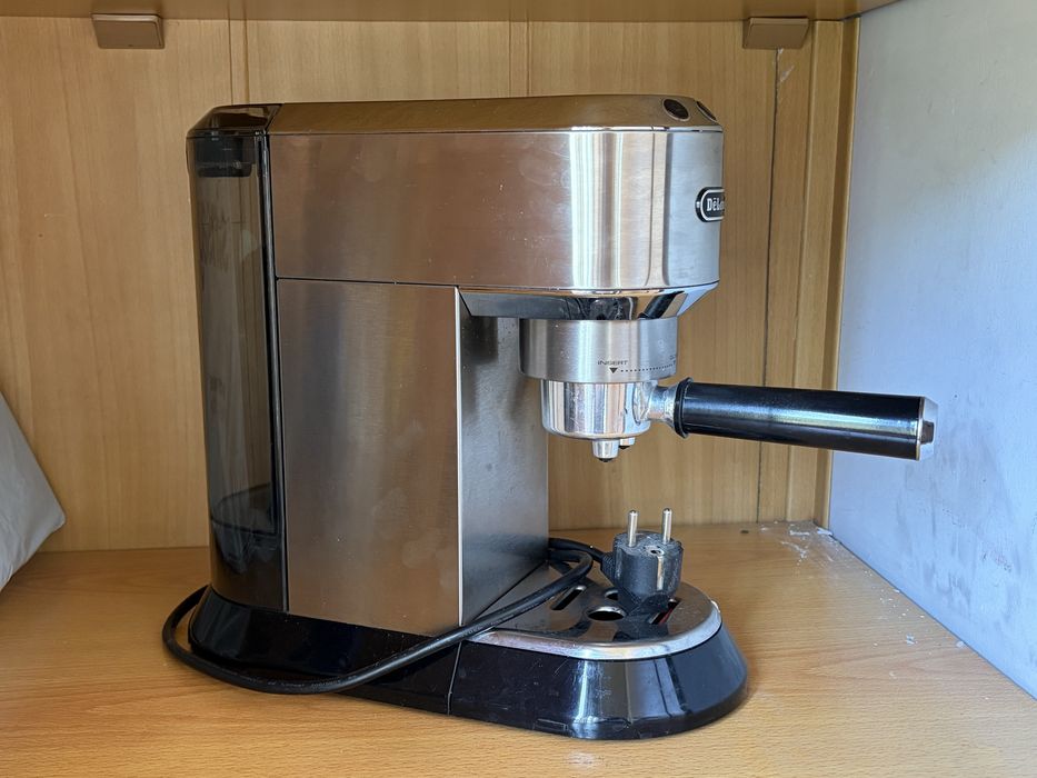 кофемашина DeLonghi