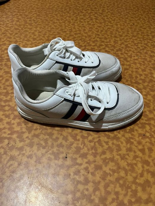 Кроссовки Юничел