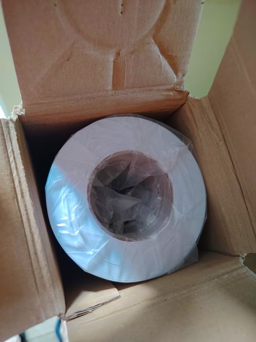 Hirtie HP inventa rolă