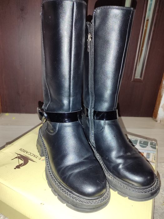 Продам сапоги зимние для девочки