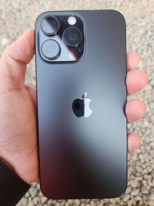 Продам телефон Iphone 16 pro max 256!