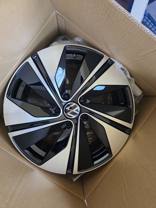 Jante de aliaj pentru vw pe 17 marca silver line